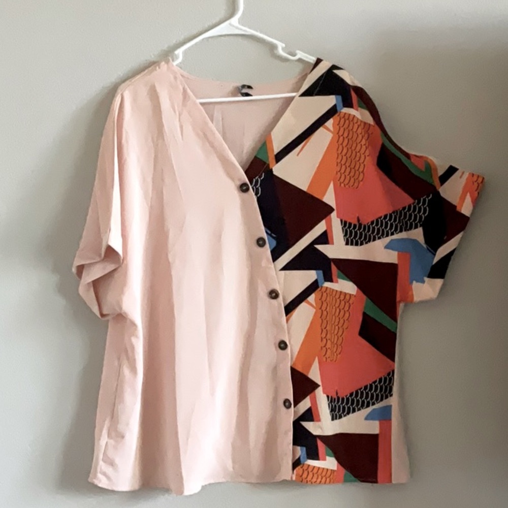 3X-4X half pick half abstract blouse